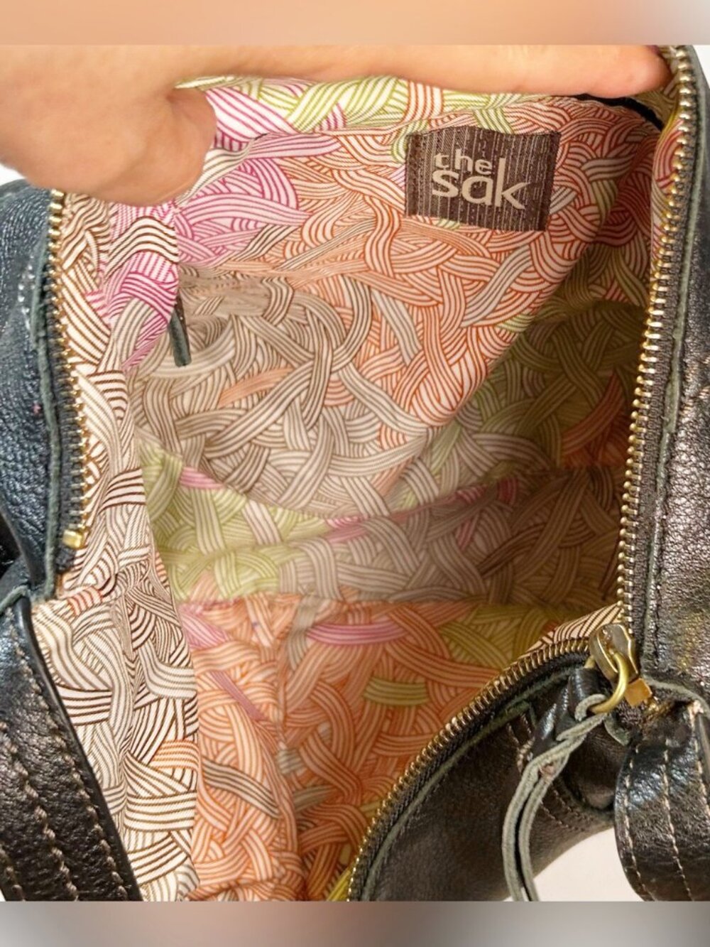 The Sak Soft Black Pebbled Leather Kendra Hobo Shoulder Bag - Picture 3 of 8